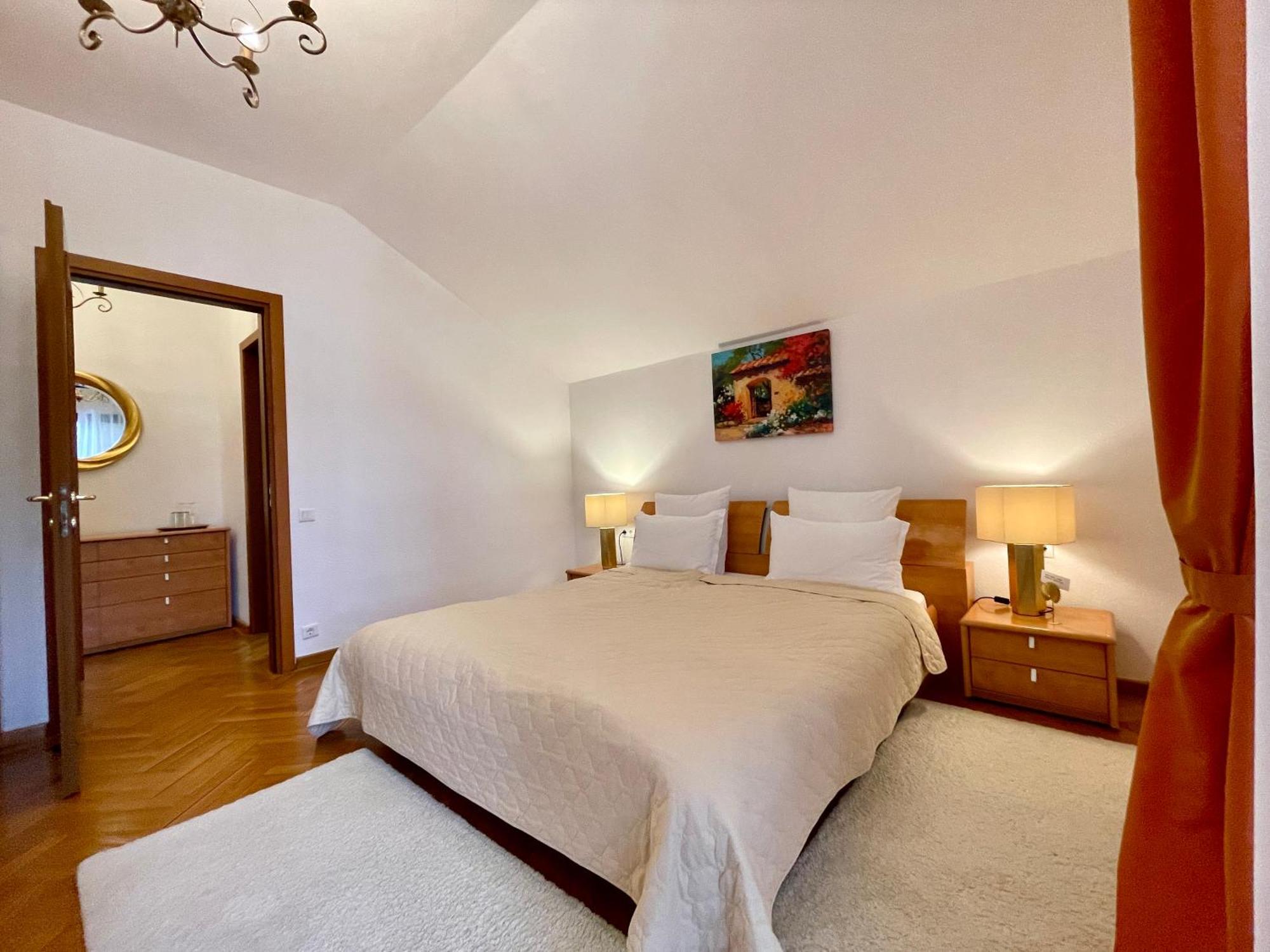 Vila Terase 4*